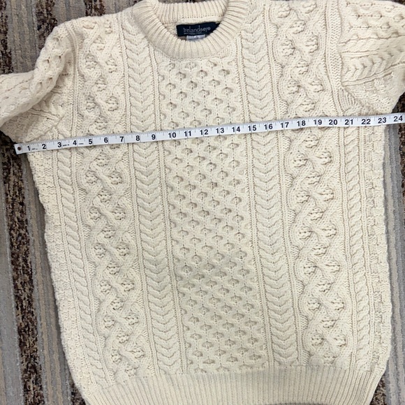 Gender neutral authentic Irish knit Knit Merino wool Sweater - Cream - Picture 7 of 7